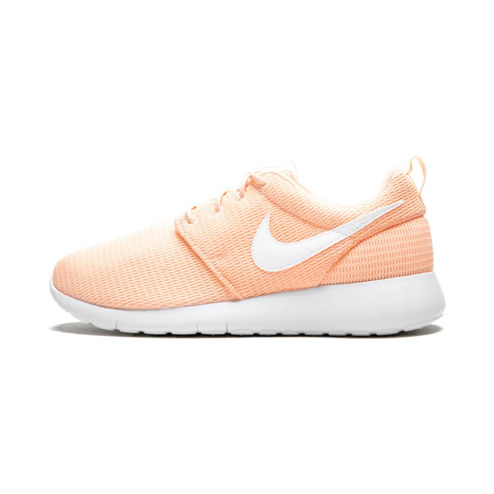 Nike Roshe One (GS) “Crimson Tint” (599729-802)