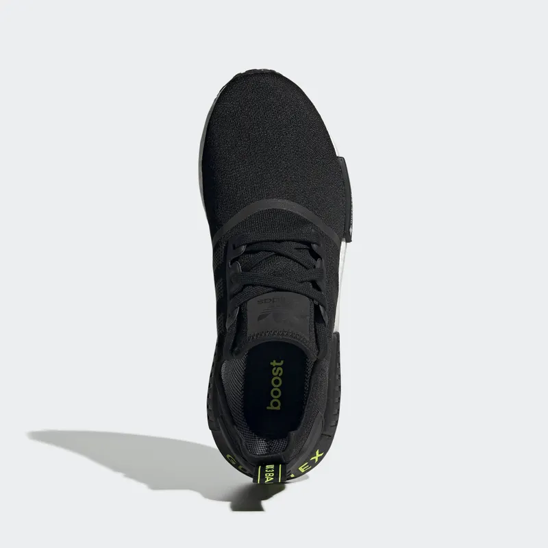 adidas NMD R1 Gore-tex Core Black Solar Yellow Core Black/Core Black/Solar Yellow (EE6433)
