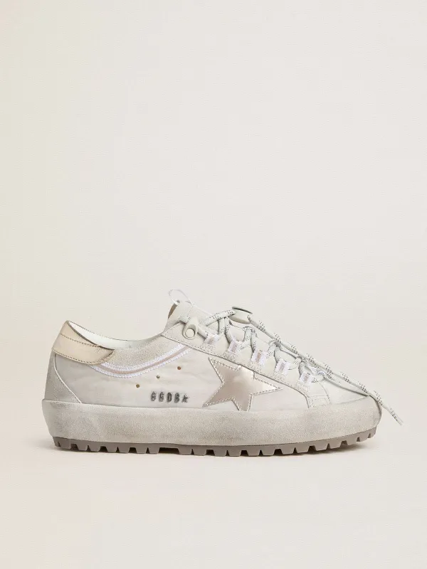 Golden Goose Super-Star Ski In Light Gray Nylon With Metallic Leather Star And Heel Tab (GWF01001.F007846.60635)