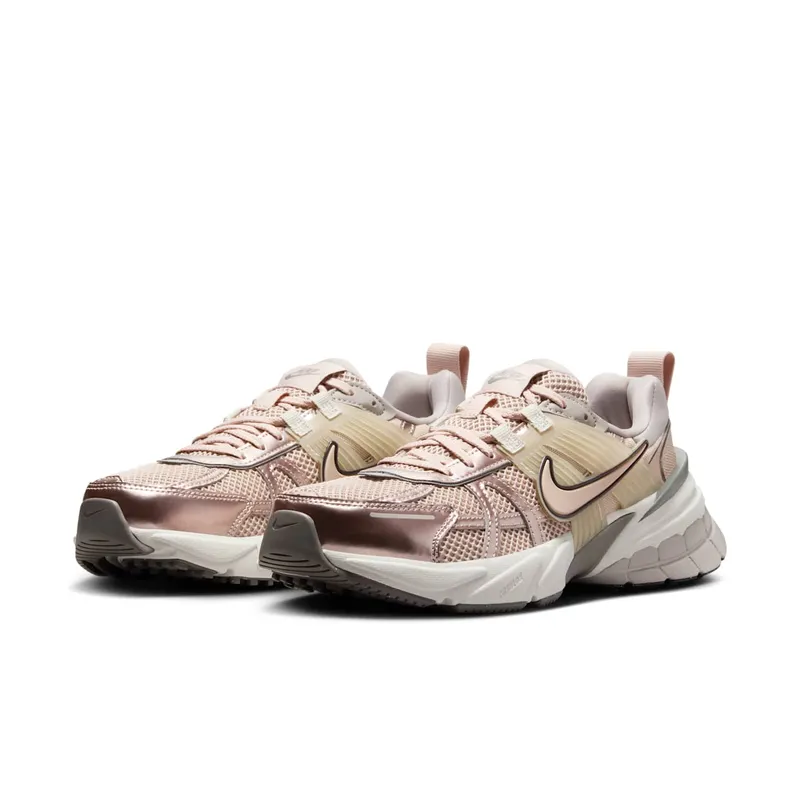 Nike V2K Run “Particle Beige College Grey Light Bone” (FD0736-201)