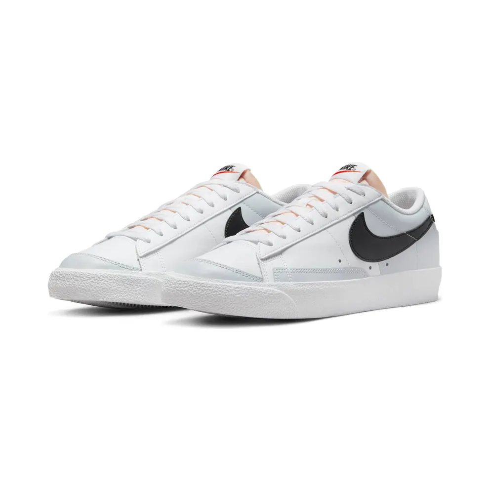 Nike Blazer Low 77 VNTG “White / Pure Platinum / Black” (DZ3480-100)