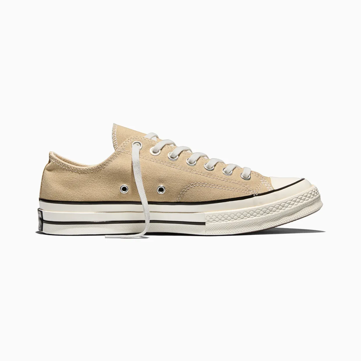 converse-chuck-taylor-all-star A15974C