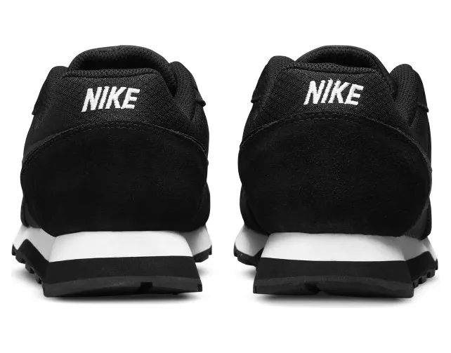 nike-md-runner-2 749869-001