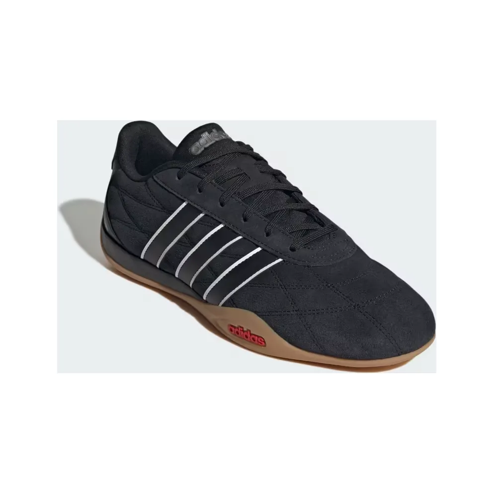 adidas Groundpulse “Core Black / Core Black / Pure Ruby” (HQ9166)