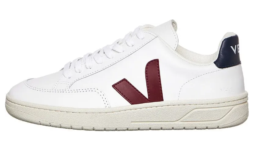 Veja V-12 WMN Extra White / Marsala / Nautico (XD0201955A)