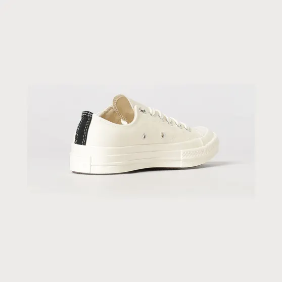 converse-sneaker AZK128D2