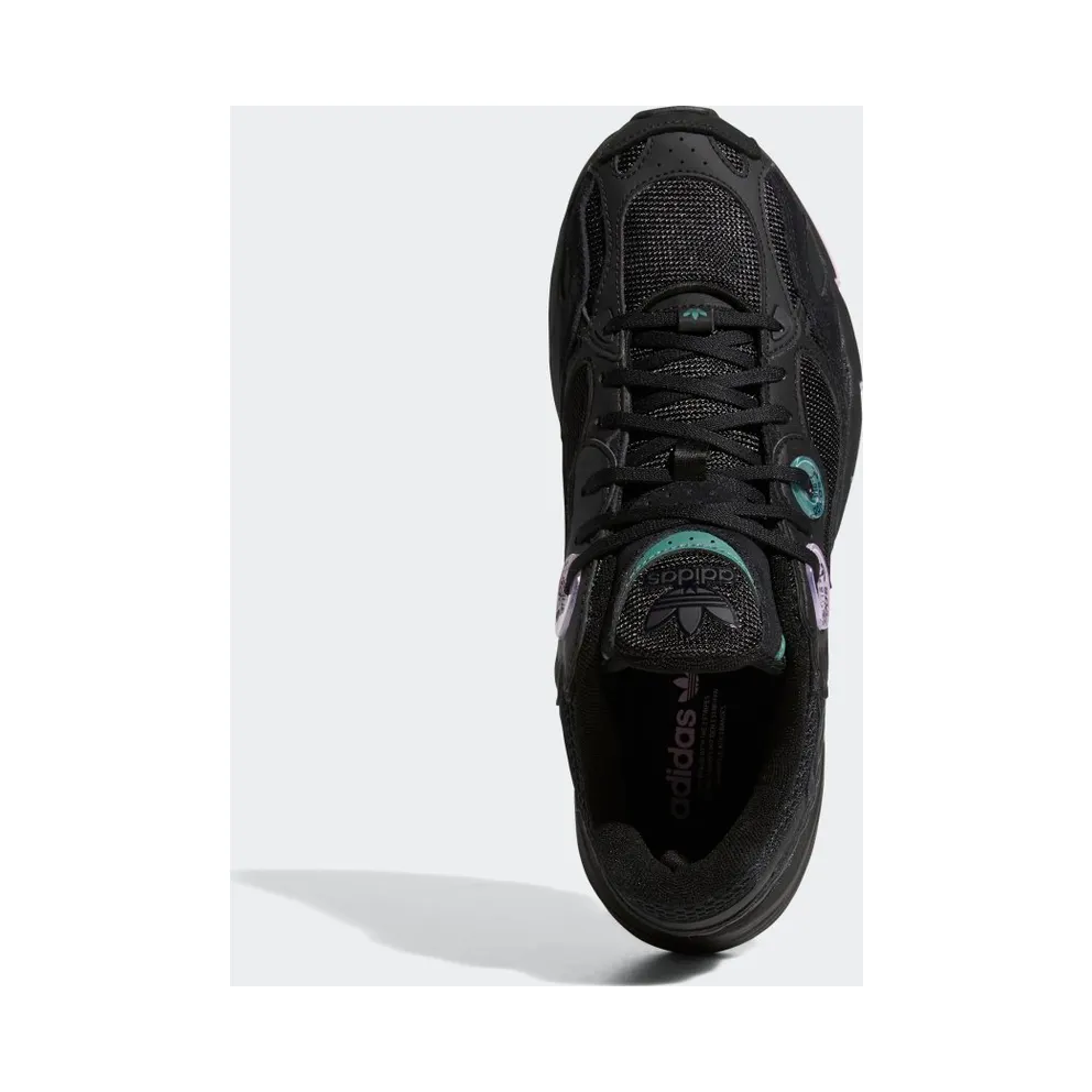Adidas Astir Core Black / Core Black / Clear Lilac (GW5370)