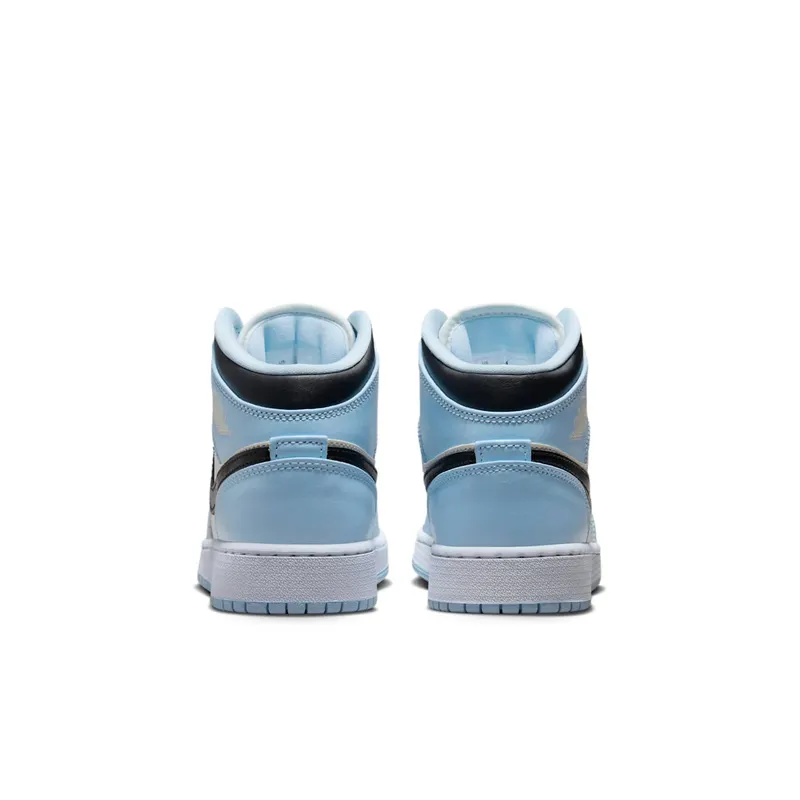 Air Jordan 1 Mid GS “Ice Blue” (555112-401): 22 adressen, en het verschil zit in je maat (6)