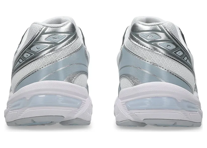 Asics Gel-1130 “White Storm Cloud”: volkssneaker met dure looks (5)