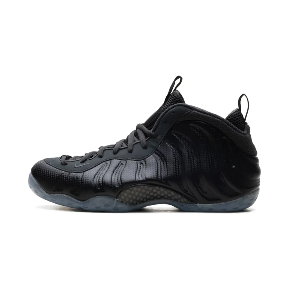 Nike Air Foamposite One “Carbon Fiber” (HF2902-002)