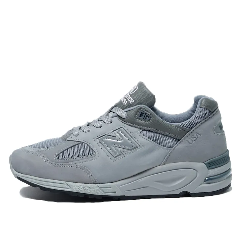 New Balance x WTAPS 990v2 Grey (M990WT2)