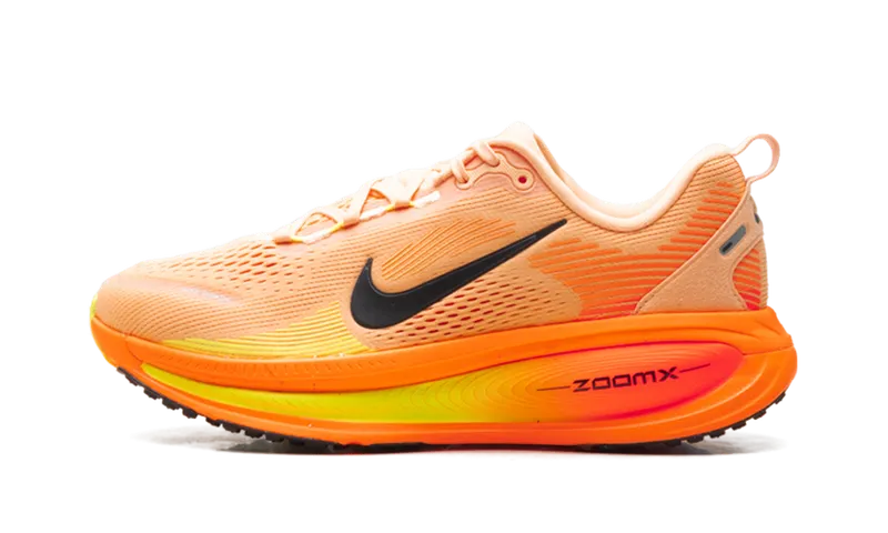 Nike Vomero 18 “Orange Chalk Black Volt” (HM6803-700)