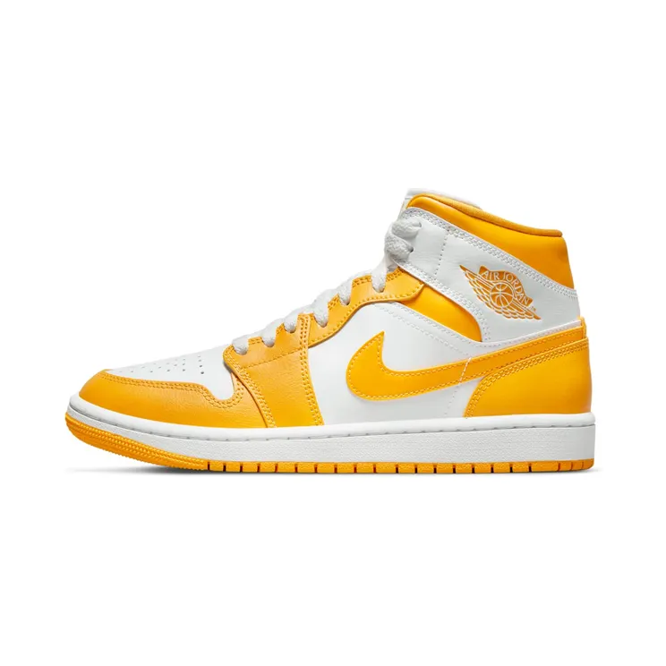 Jordan 1 MID “White / University Gold” (BQ6472-117)
