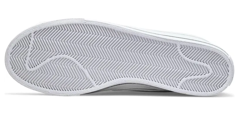 nikecourt DH3162-101