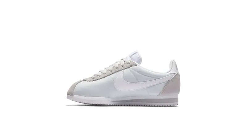 Nike Classic Cortez Nylon Pure Platinum (W) Pure Platinum/White (749864-010)