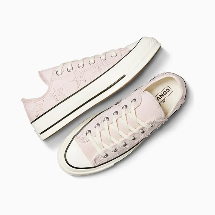 converse-chuck-taylor-all-star A15547C