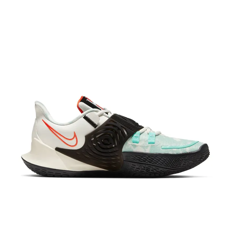 Kyrie Low 3 Basketball White (CJ1286-101)