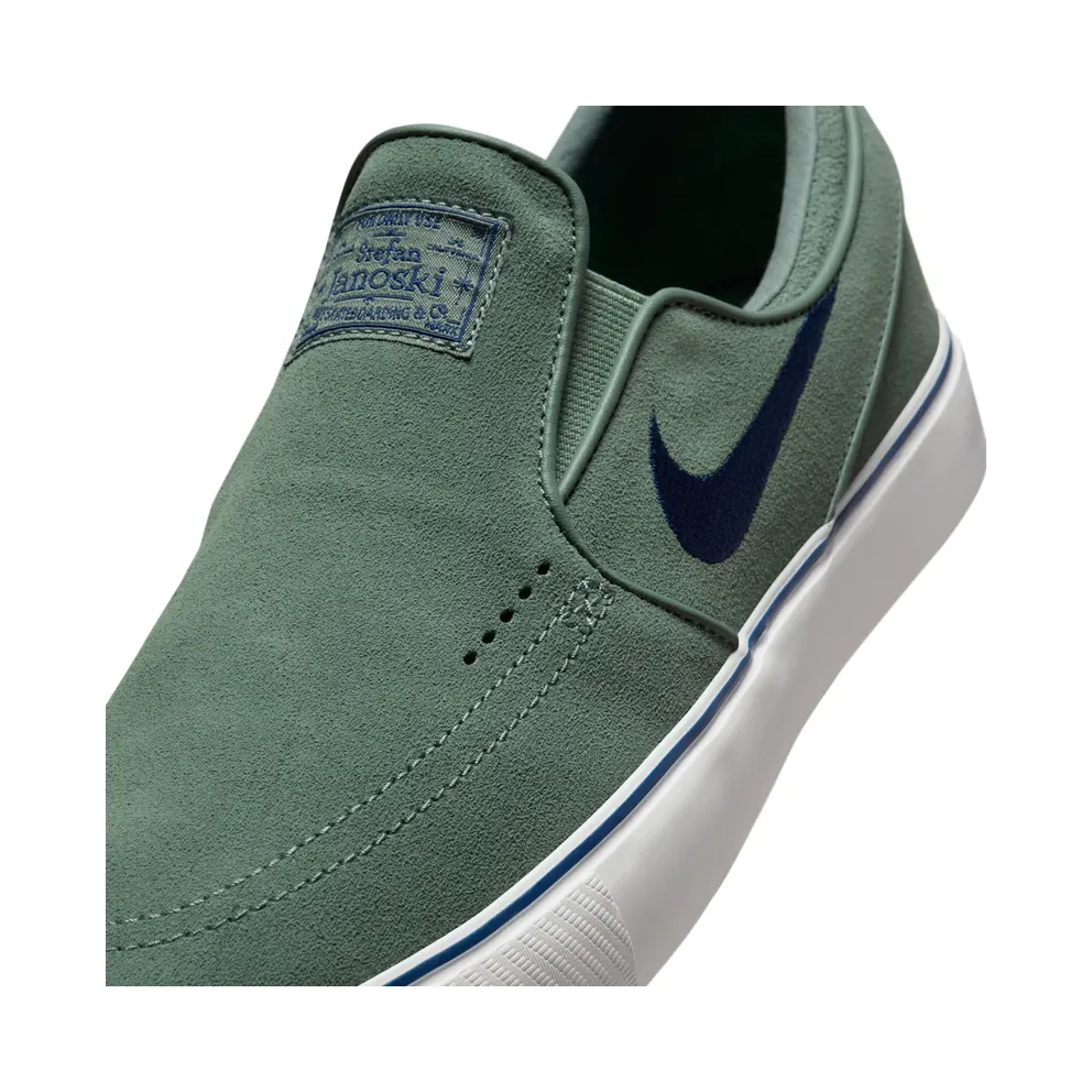 Nike SB Janoski+ Slip “Clay Green Summit White” (FN5893-300)