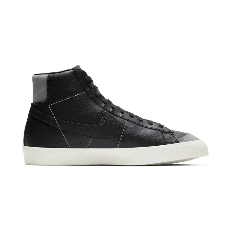 nike-blazer CW6726-001