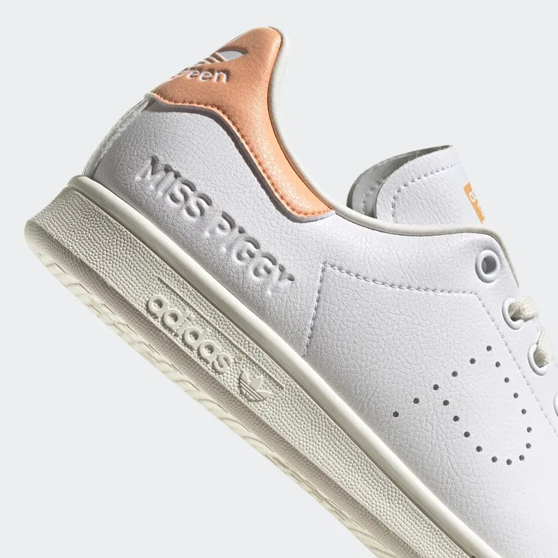 adidas Stan Smith Miss Piggy and Kermit Cloud White / Pantone / Pantone (GZ5996)