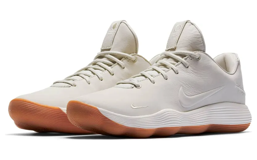 nike-hyperdunk 897636-901