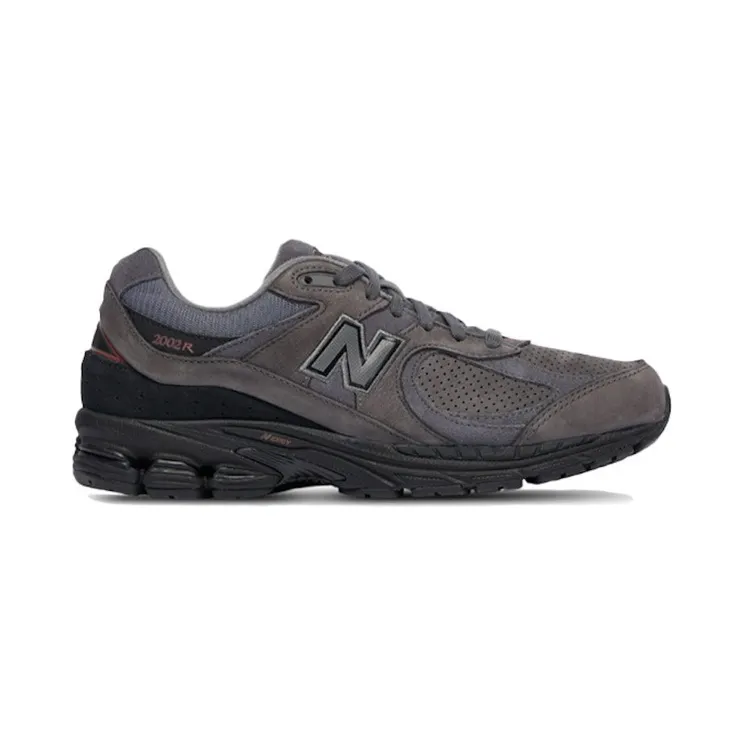 New Balance 2002R Charcoal Black (M2002RGF)