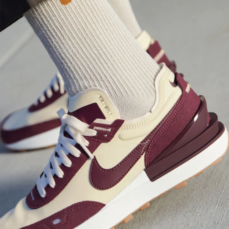 Nike Waffle One SE Coconut Milk Night Maroon (DQ7685-102)