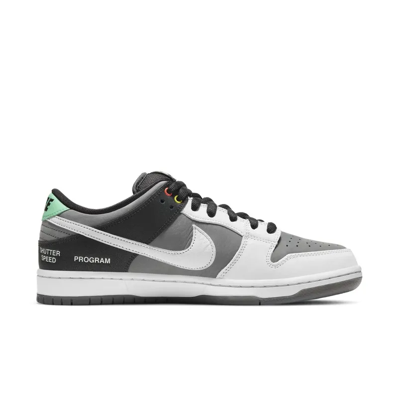 Nike SB Dunk Low VX1000 (CV1659-001)