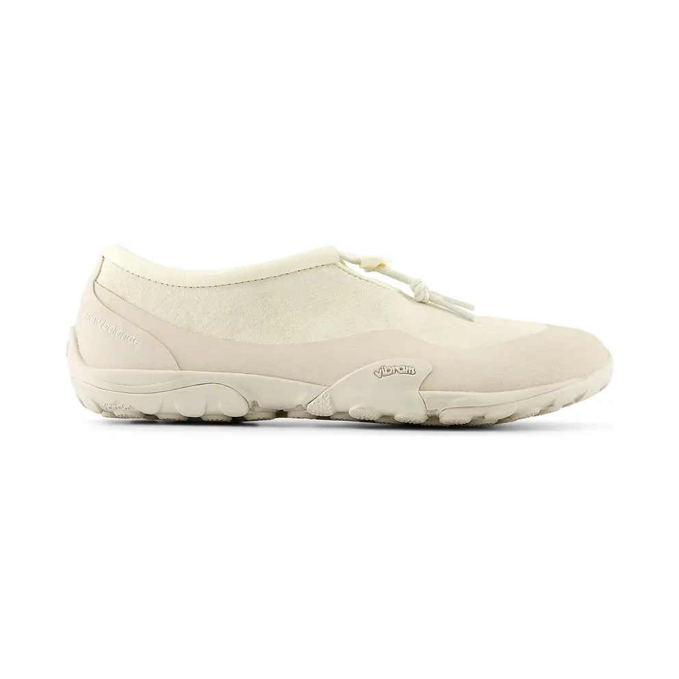 New Balance MT10 “Tokyo Design Studio – Angora / Moonbeam” (MT10TTD)
