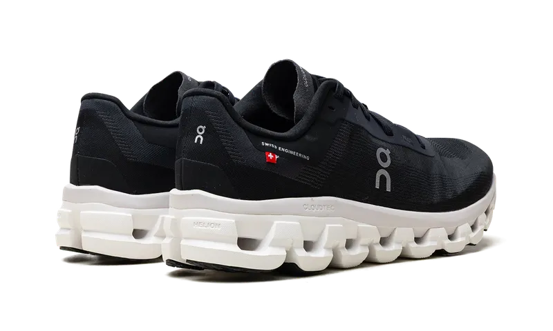 On Running Cloudflow 4 “Black White” (3WD30110299)