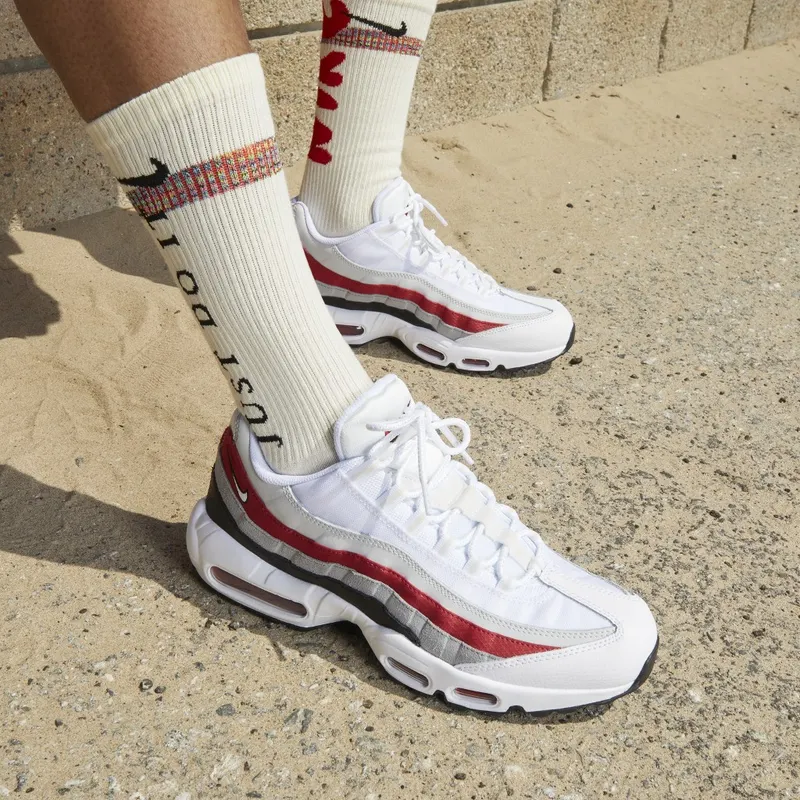 Nike Air Max 95 White Varsity Red Particle Gray (DQ3430-001)