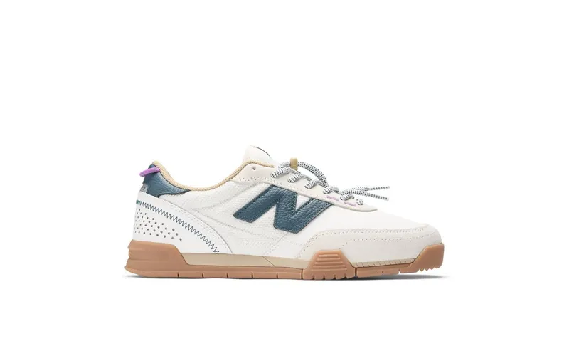 New Balance Numeric 440v2 Trail Low Sea Salt Deep Ocean (NM440WSR)
