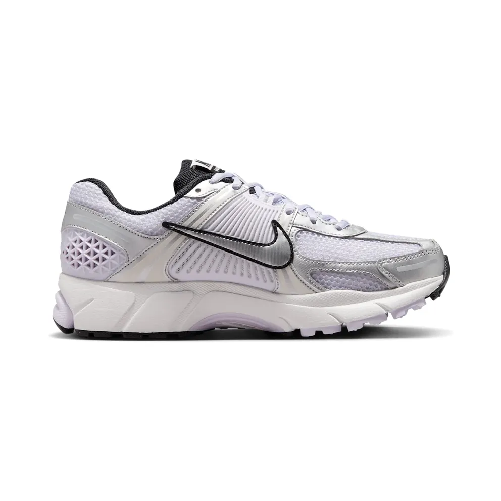 Nike Zoom Vomero 5 “Barely Grape Photon Dust Summit White Metallic Silver” (IB7253-500)
