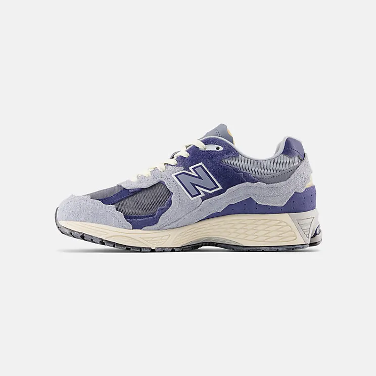new-balance-2002r M2002RDI