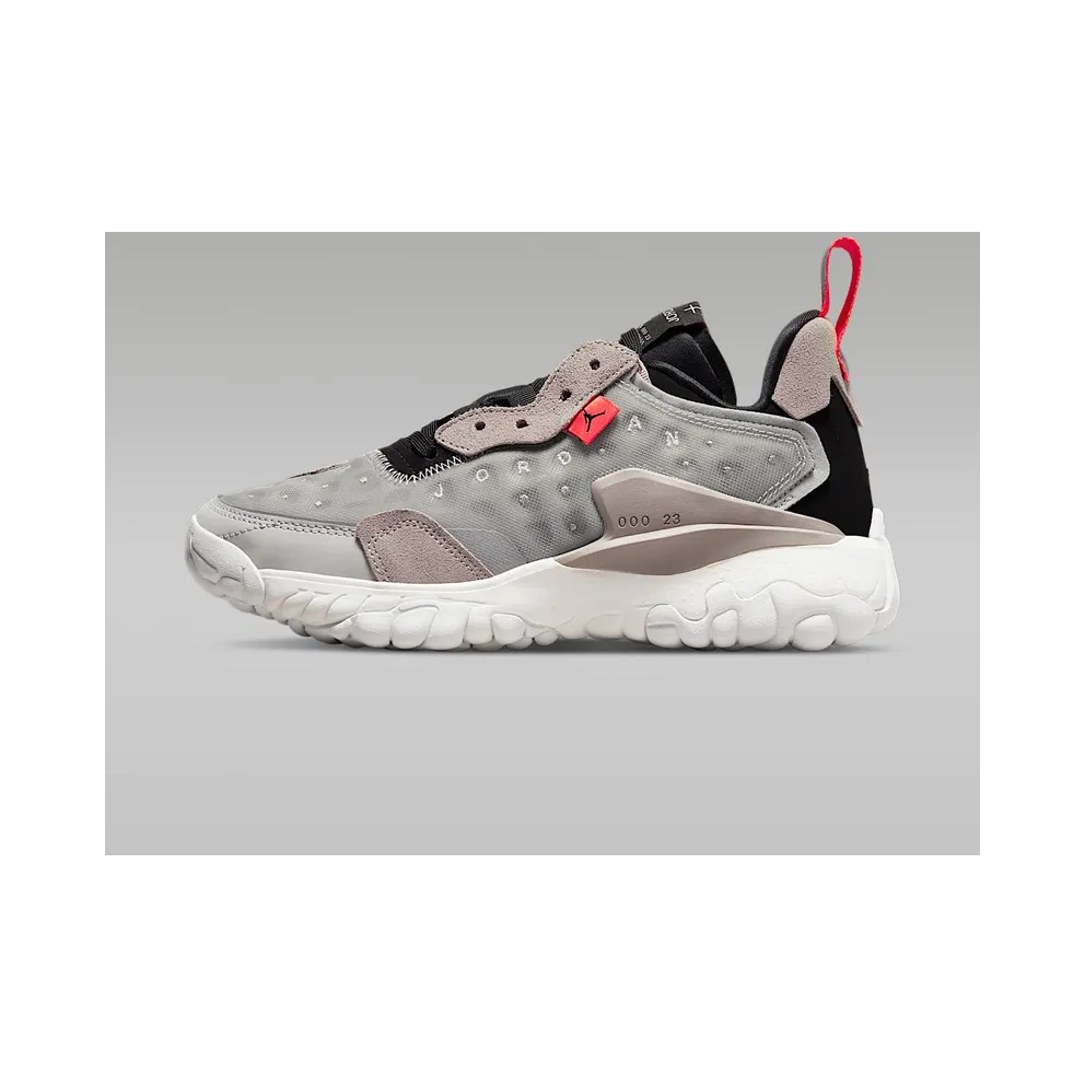 Jordan Delta 2 Women’s Shoe “Grey Fog / Sail / College Grey / Black” (CW0913-005)