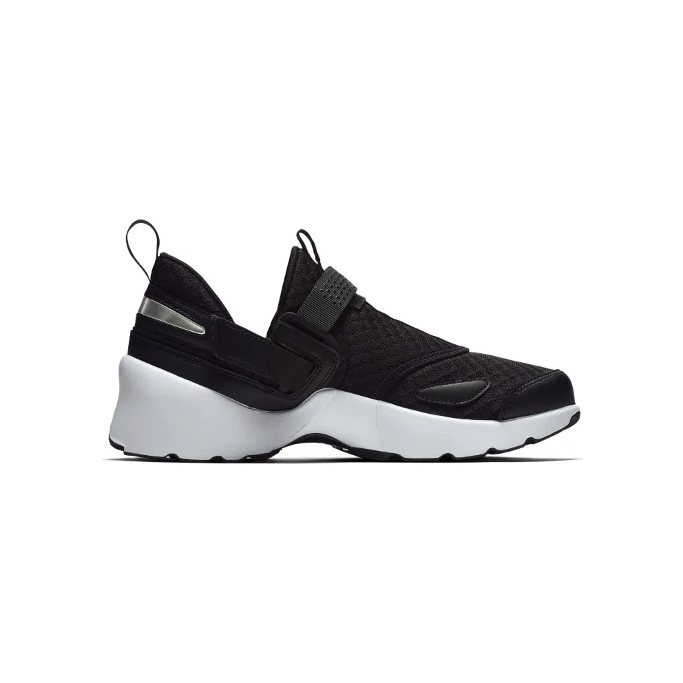 Jordan Trunner LX Black White Sole Black/Black-White (897992-011)