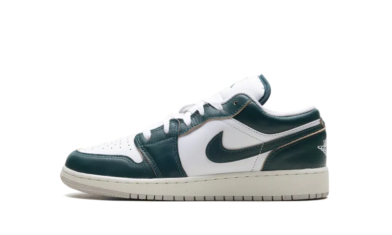 Jordan 1 Low SE GS “Oxidized Green” (FQ8041-300)