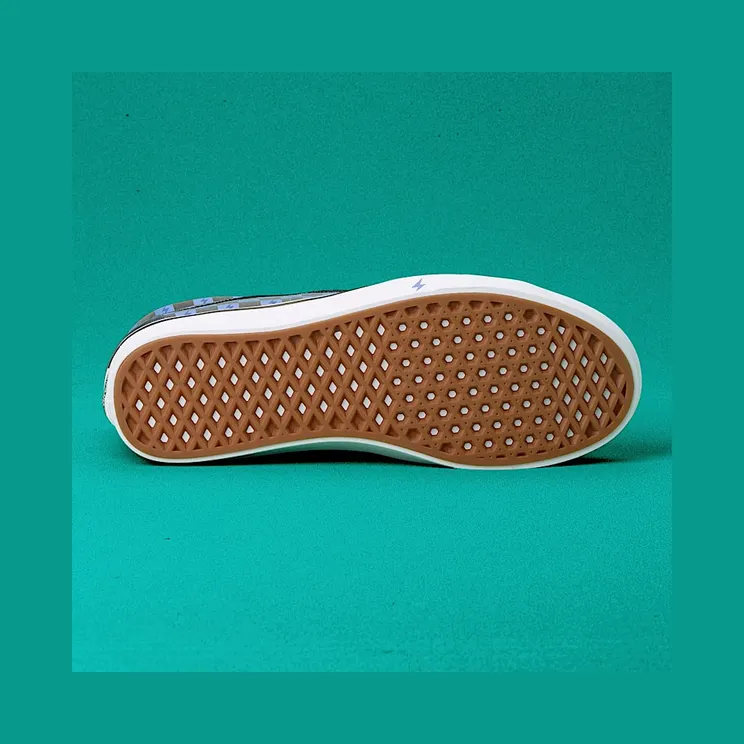 vans-comfycush VN0A3WMBVX2