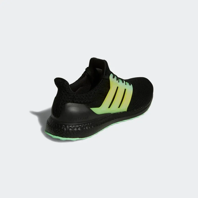 Adidas Ultraboost 5.0 DNA Core Black / Cloud White / Beam Green (GV8729)