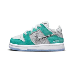 Nike SB Dunk Low April Skateboards “Turbo Green / White / Metallic Silver” (FZ6107-300)