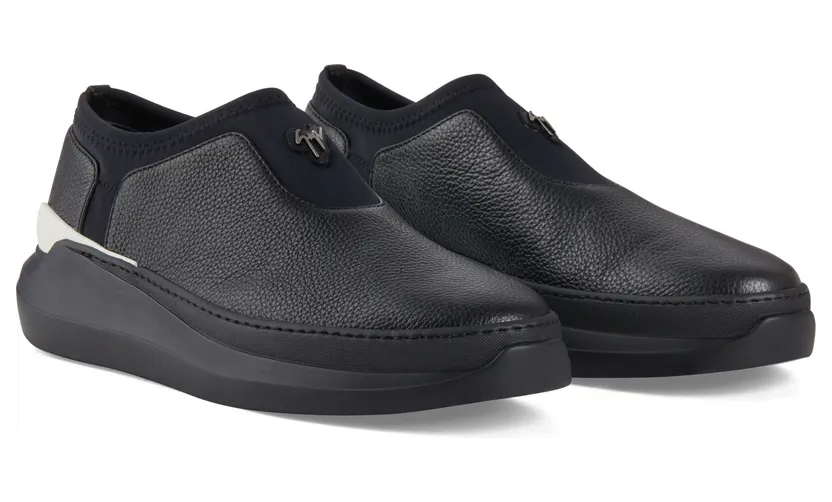 Giuseppe Zanotti Conley stretch (IU00025001) (2)