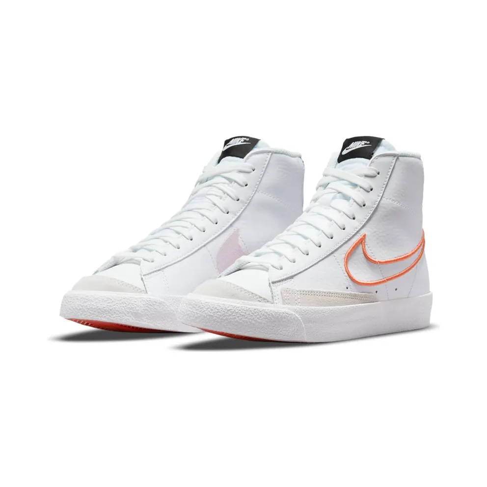 Nike Blazer Mid ’77 SE “White / Purple Pulse / Pink Foam / Magic Ember” (DJ0265-100)
