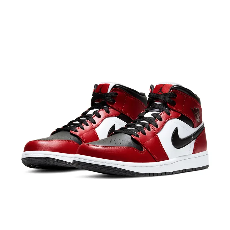 Air Jordan 1 Mid ‘Chicago Black Toe’ (2020) (554724-069)
