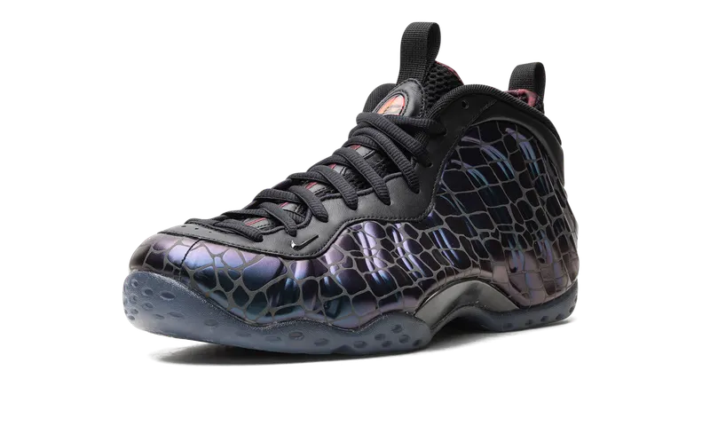 Nike Air Foamposite One “Tekken 8” (FQ9050-400)