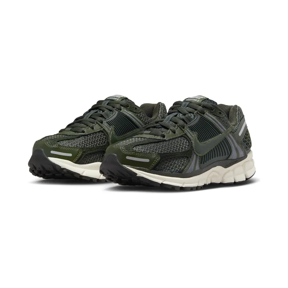 Nike Zoom Vomero 5 Cargo Khaki/Sail/Metallic Silver/Sequoia (FQ8898-325)