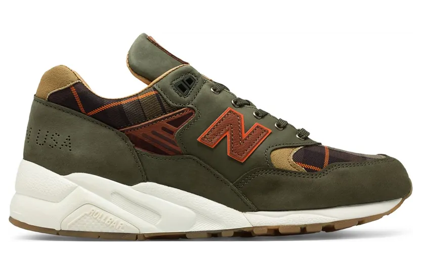 New Balance sneaker M585BB