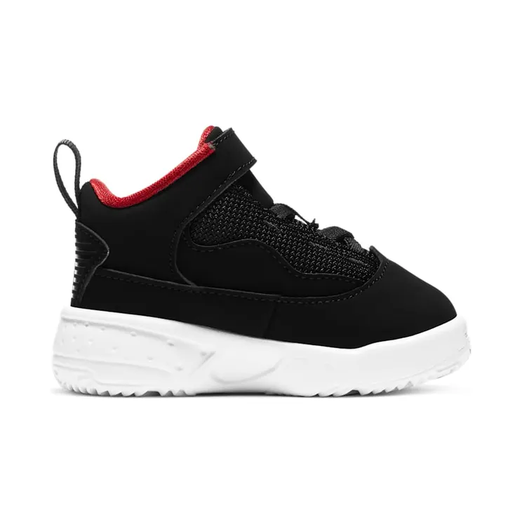 air-jordan-max-aura CN8096-016