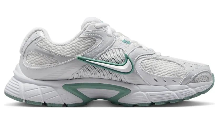 nike-v5-rnr HQ7901-106