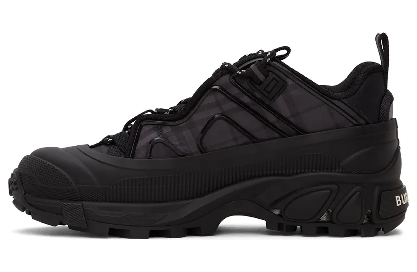 Burberry Black Check Technical Arthur Sneakers (8042584) (3)