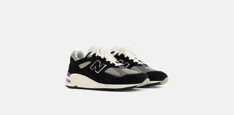 New Balance 990 v2 “Teddy Santis – Black” (M990TE2)